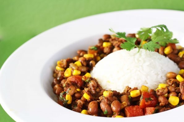 Chili con carne recept. Bonen met rijst