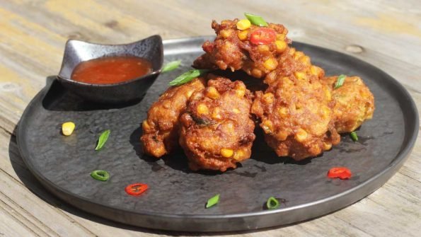 Indonesische maiskoekjes frikadel djagoeng